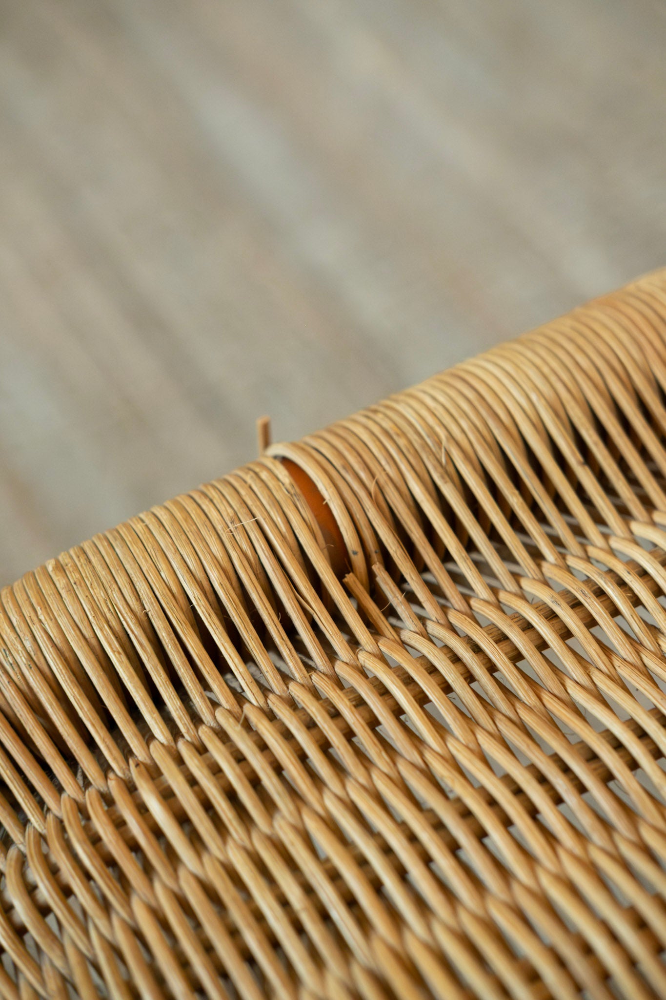 1960s Sculptural Wicker Coffee Table/Bench